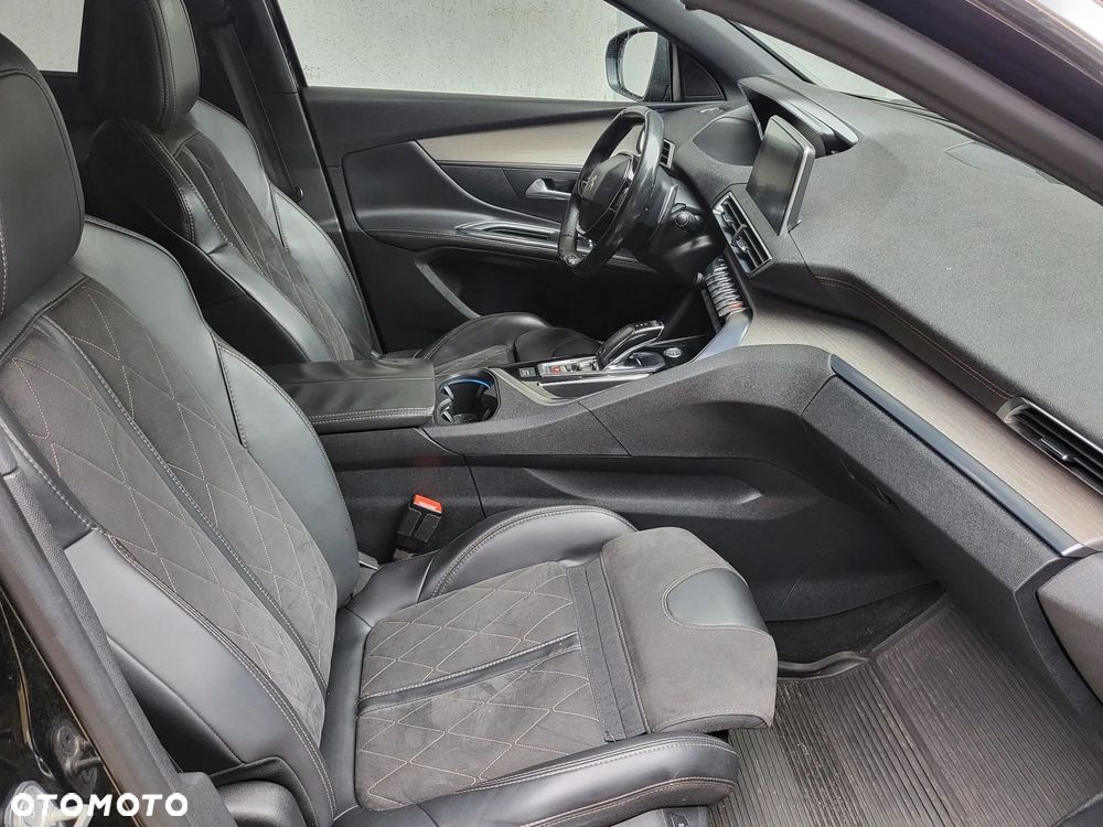 Peugeot 5008 BlueHDI 180 EAT6 GT - 10