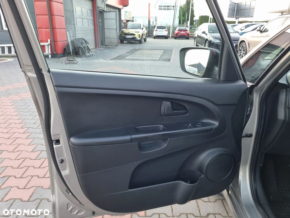 Kia Venga 1.4 L - 9