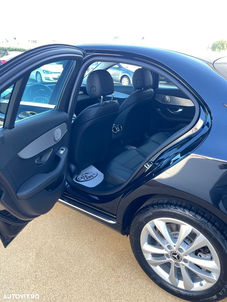 Mercedes-Benz C 220 d 4Matic 9G-TRONIC Exclusive - 25