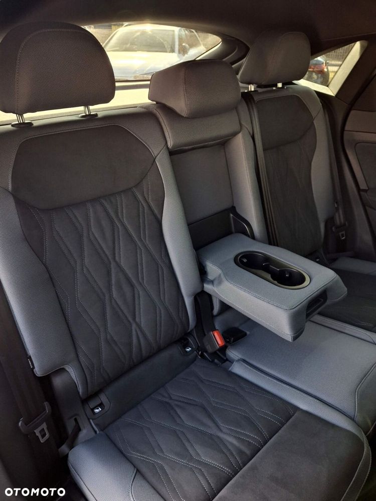 Audi Q3 Sportback - 23