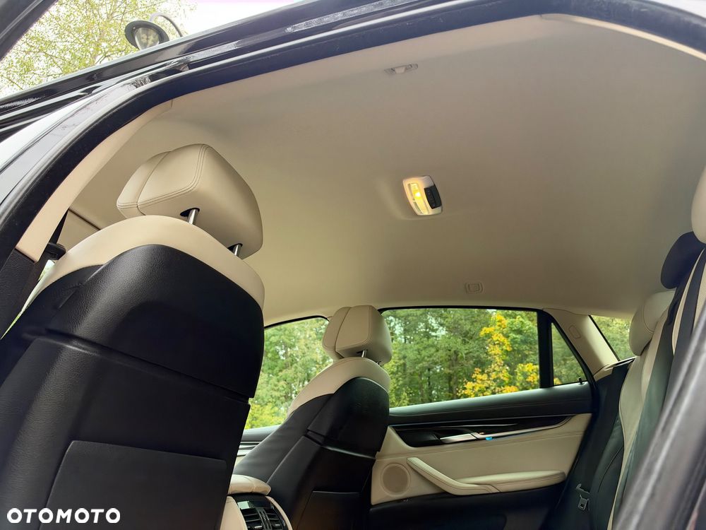BMW X6 xDrive40d - 18