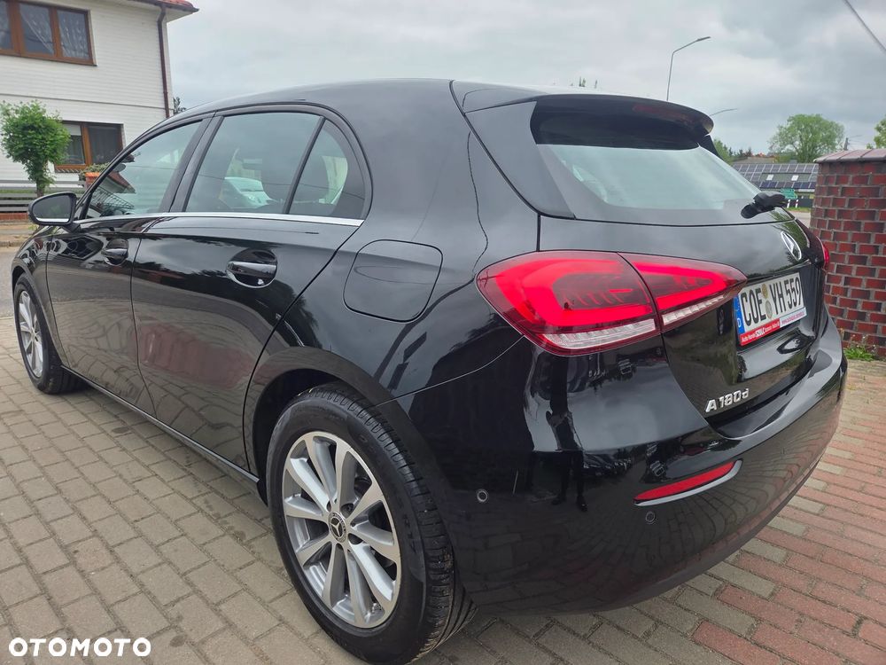 Mercedes-Benz Klasa A 180 d 7G-DCT Style - 11