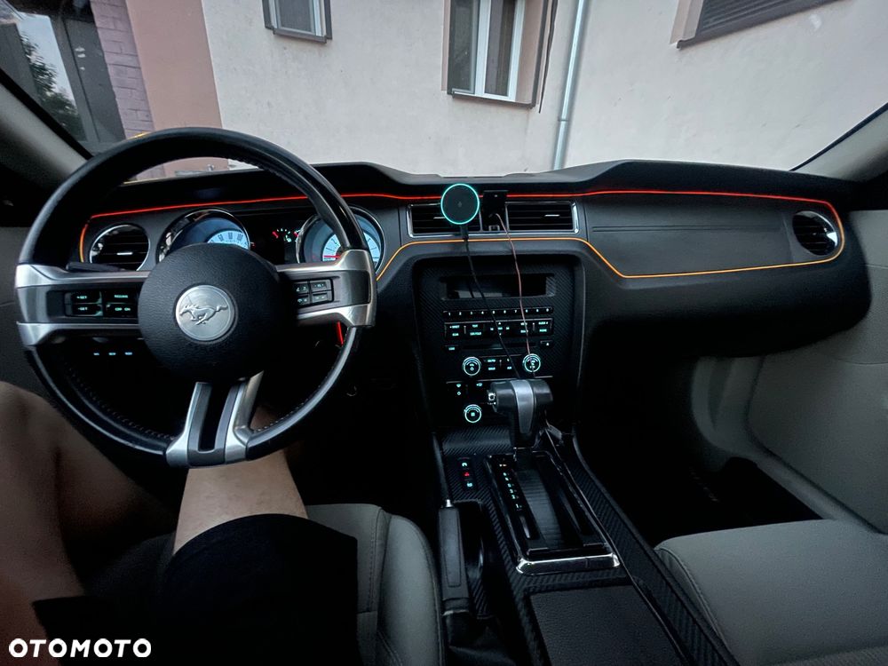 Ford Mustang 3.7 V6 - 13