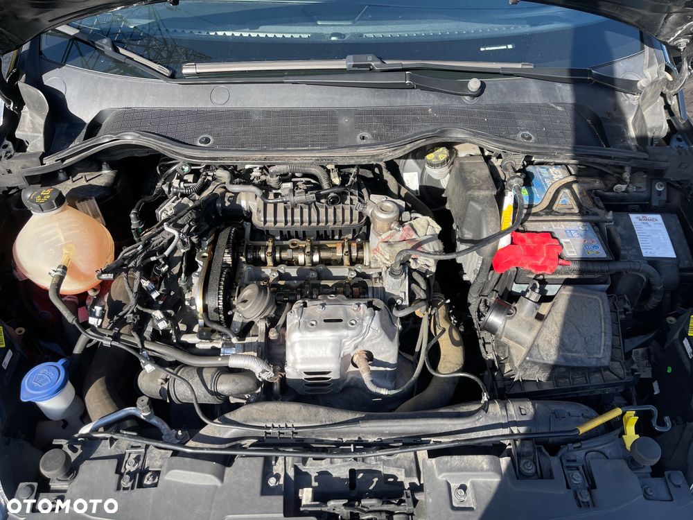 Ford Fiesta 1.0 EcoBoost S&S ACTIVE PLUS - 21