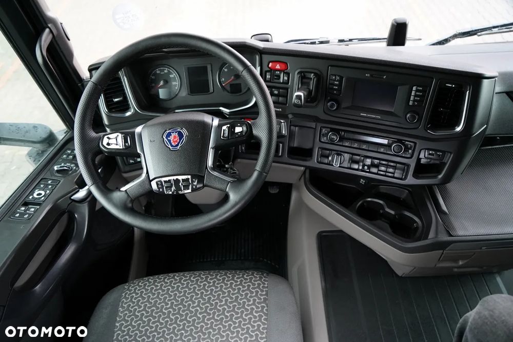 Scania R 450 / RETARDER / NISKA KABINA / - 29