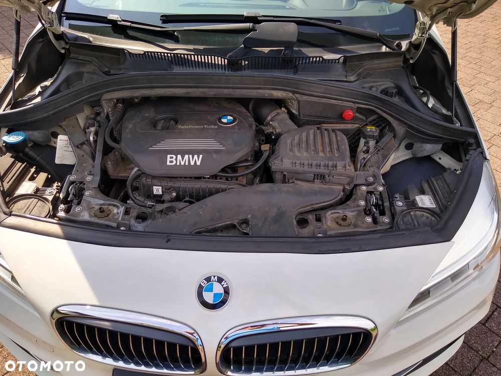 BMW Seria 2 218i Luxury Line - 9