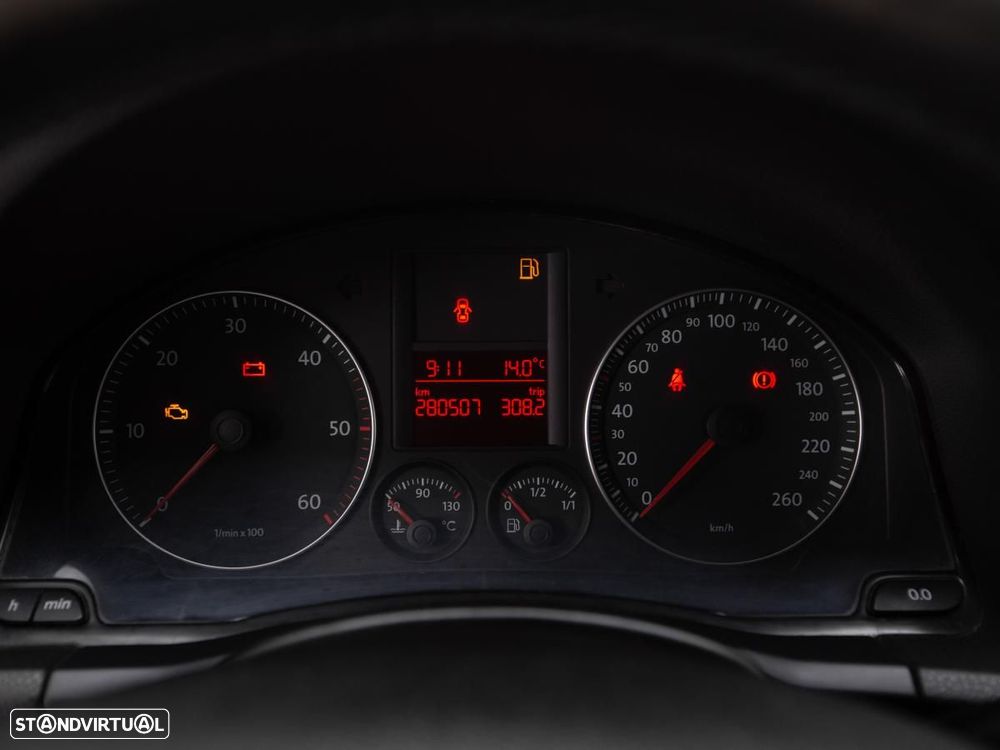 VW Golf Variant - 18