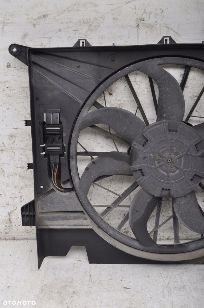 VOLVO XC90 2.4 D WENTYLATOR CHŁODNICY 30665985 - 2