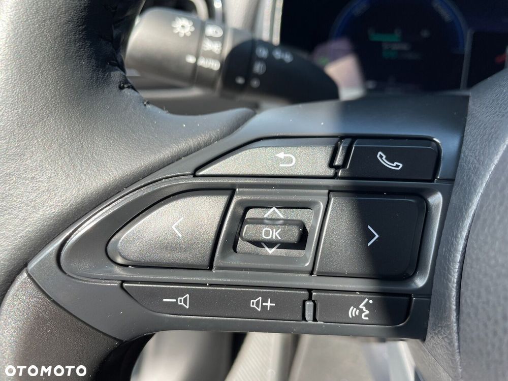 Toyota Yaris Cross - 21