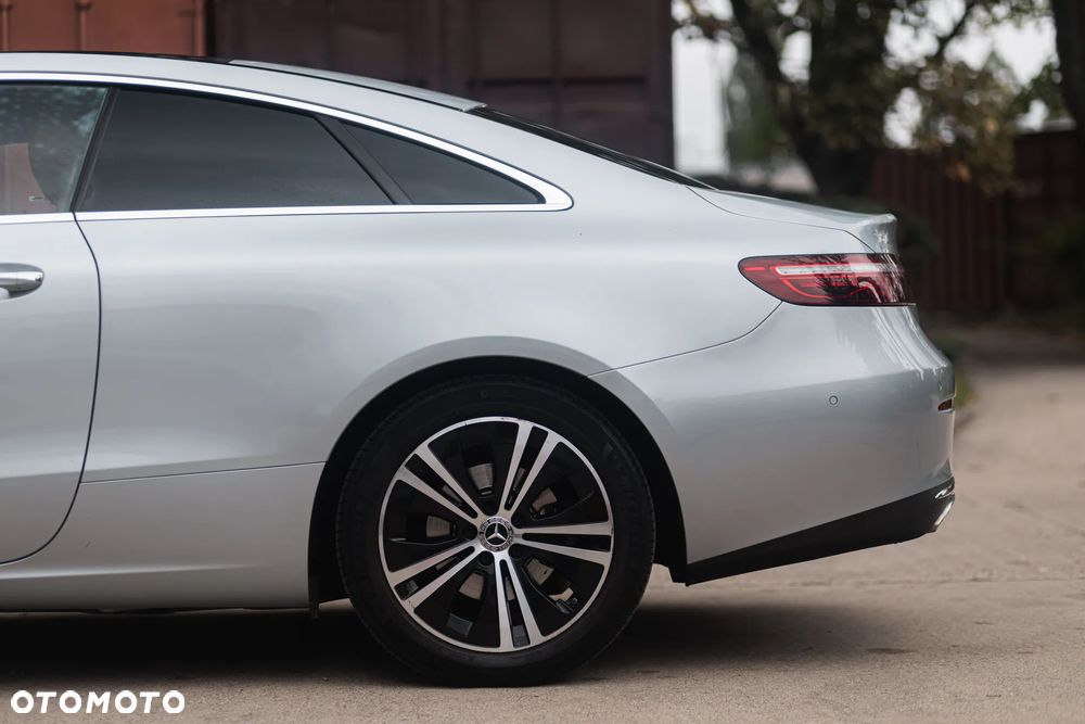 Mercedes-Benz Klasa E 200 Avantgarde - 11