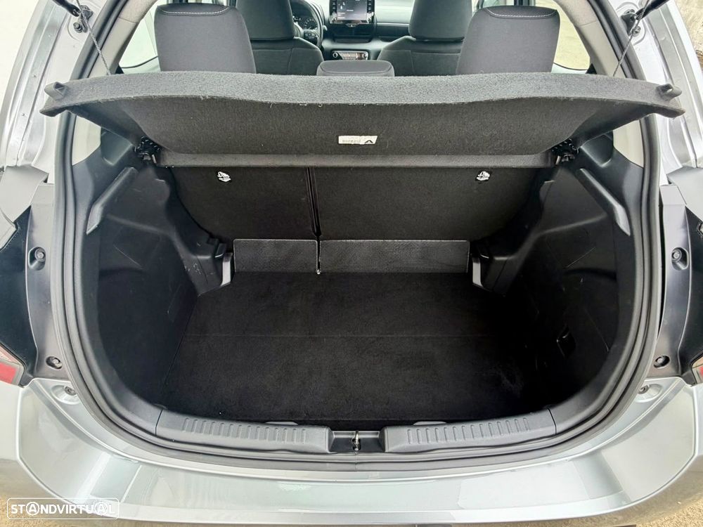 Toyota Yaris 1.5 HDF Comfort Plus - 21