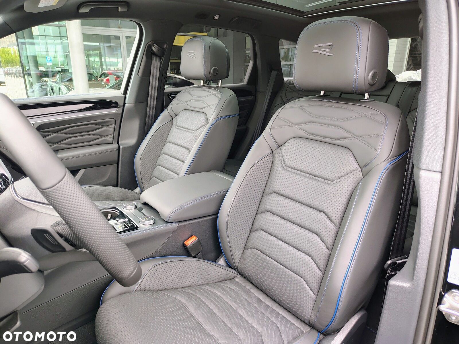 Volkswagen Touareg - 21