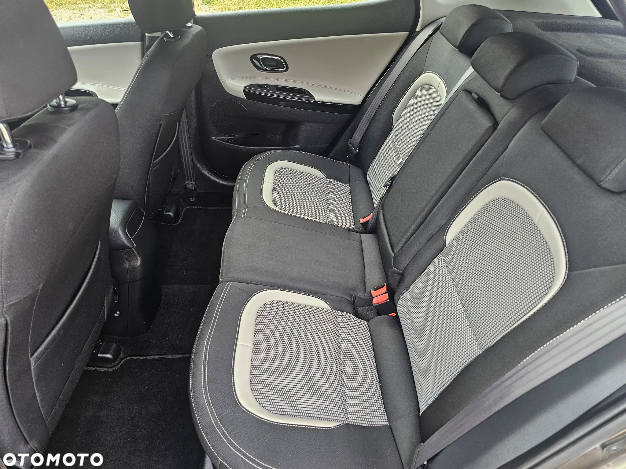 Kia Ceed Cee'd 1.6 GDI XL - 14