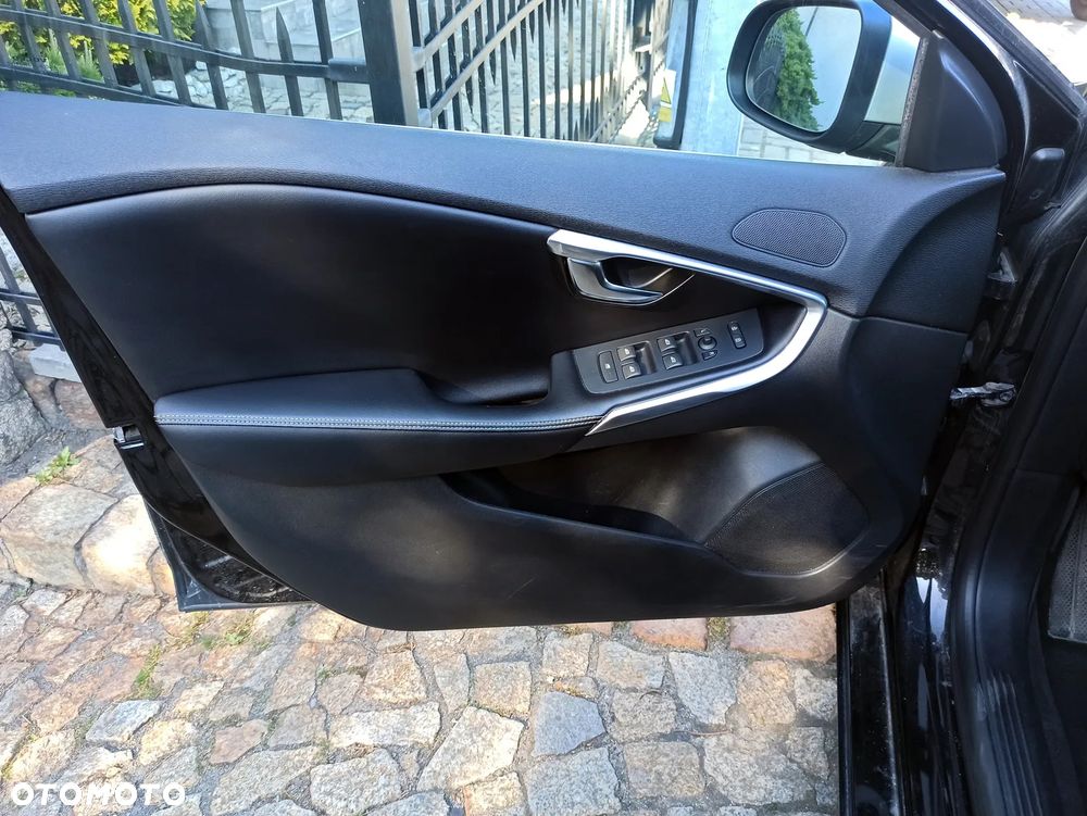 Volvo S60 D2 - 27