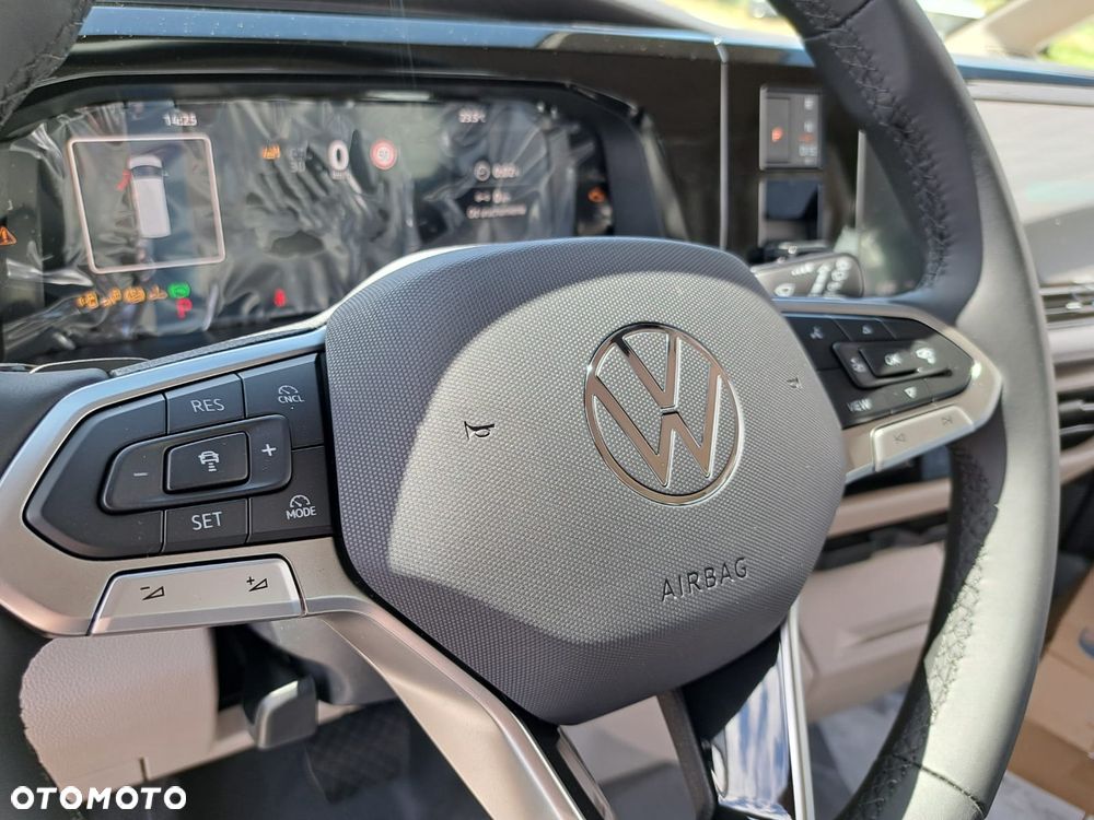 Volkswagen Multivan 2.0 TDI L2 Family DSG - 11