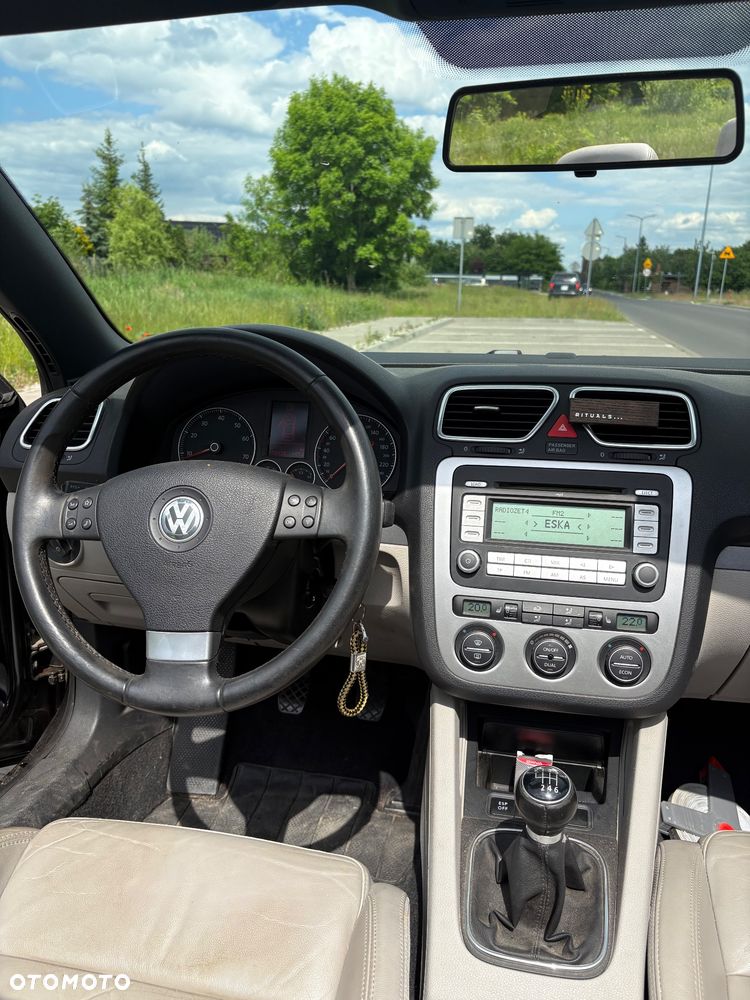 Volkswagen Eos 1.6 FSI - 12