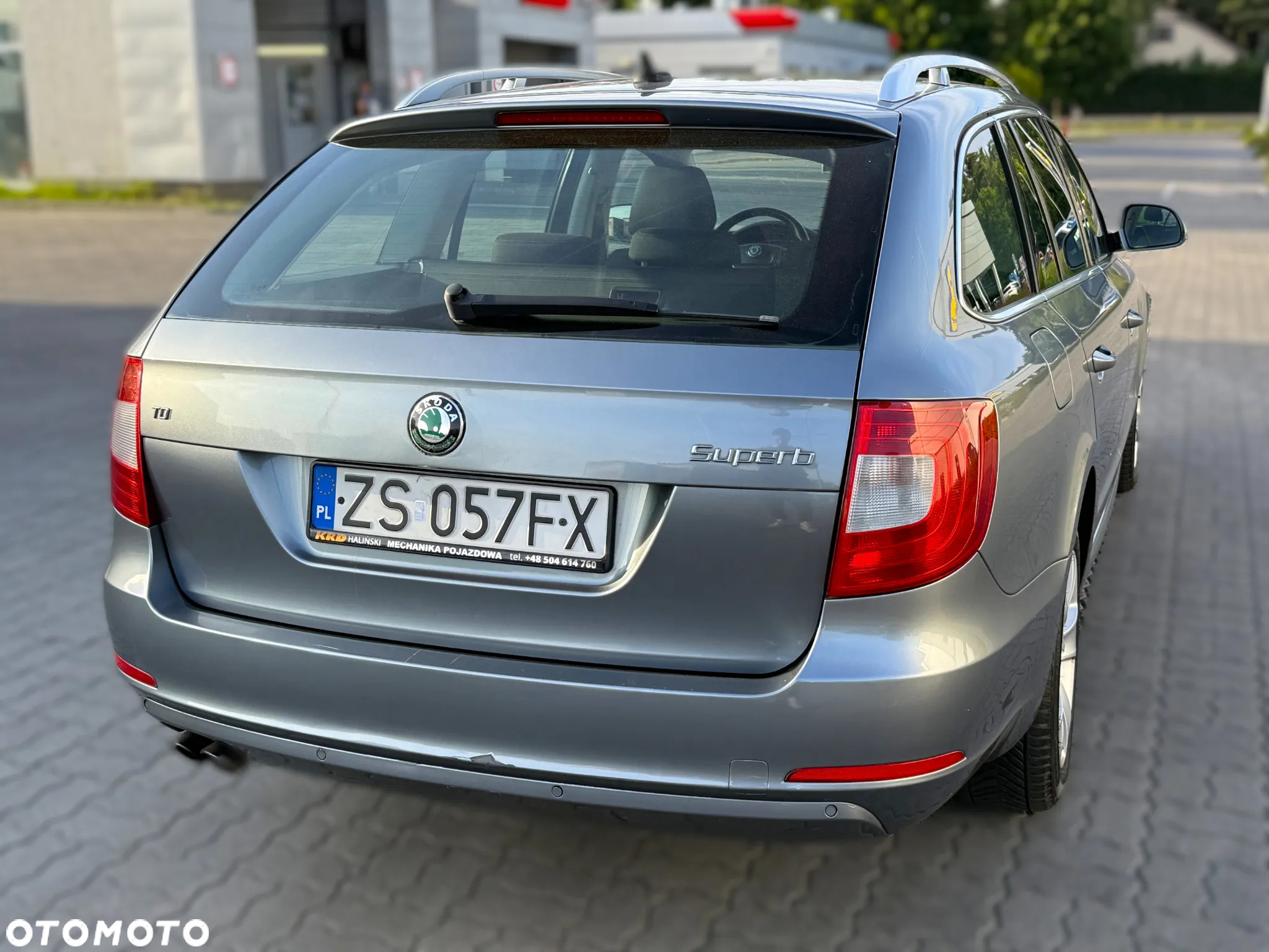 Skoda Superb 2.0 TDI Ambition DSG - 13
