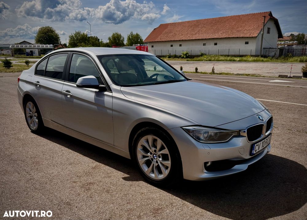 BMW Seria 3 320d xDrive Aut. - 7
