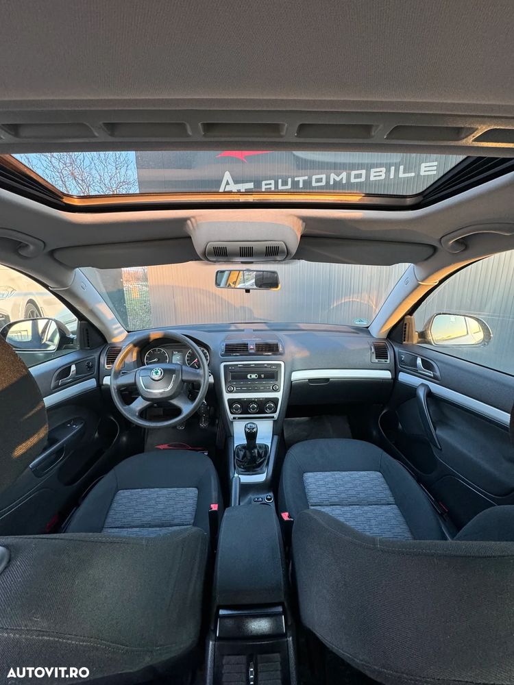 Skoda Octavia 1.6 Tour - 7
