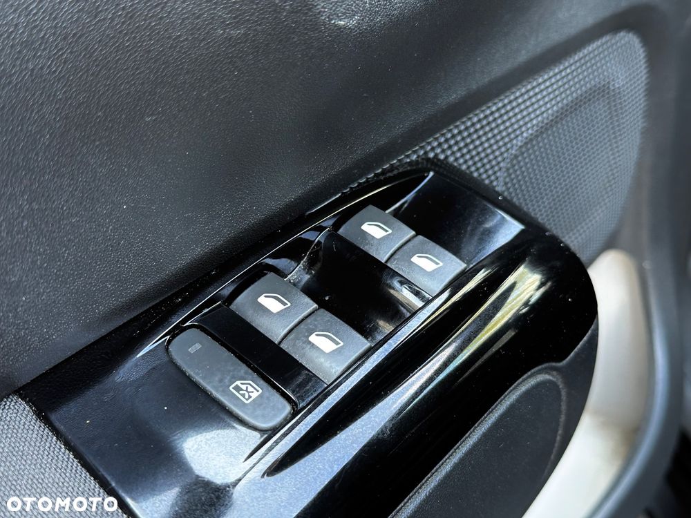 Citroën C3 1.2 PureTech Elle - 15