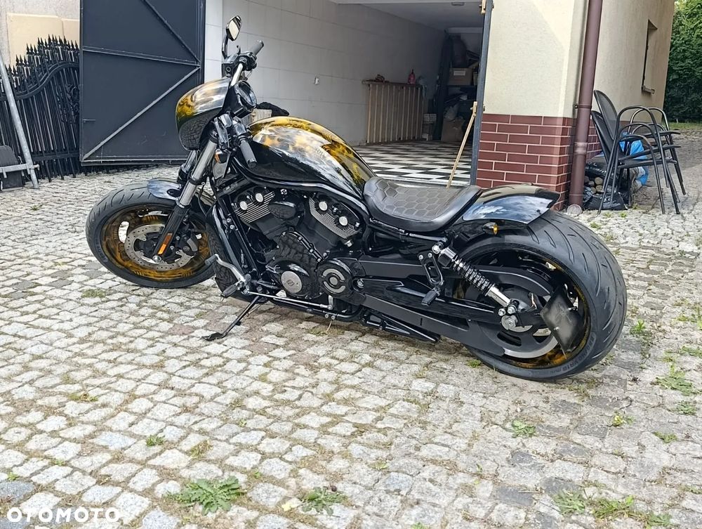 Harley-Davidson V-Rod Night Rod - 1