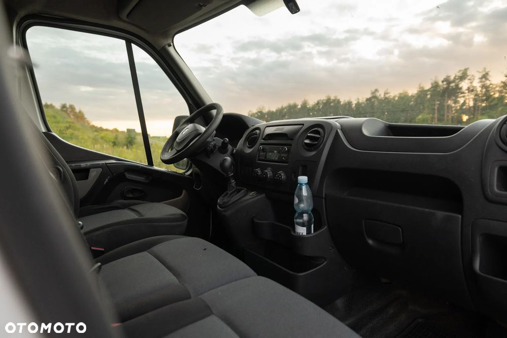 Renault Master - 25