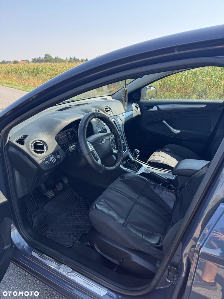 Ford Mondeo - 5