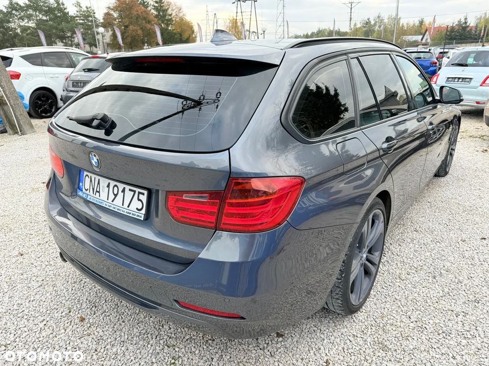 BMW Seria 3 320d Touring - 6