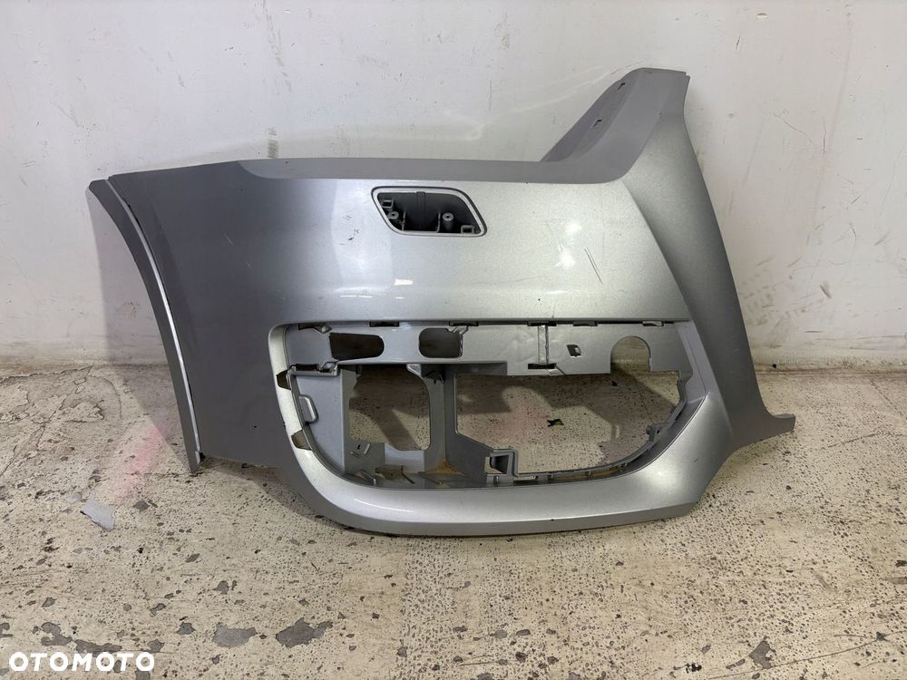 ZDERZAK PRZEDNI NAROŻNIK BOCZEK PRAWY AUDI Q3 8U