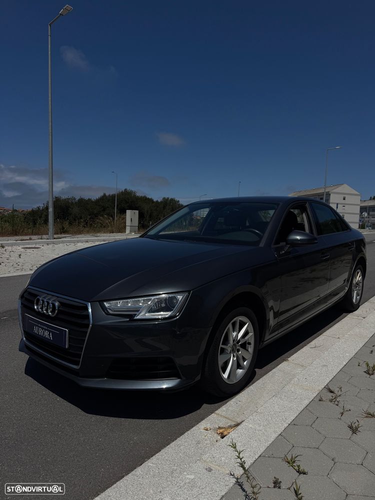 Audi A4 2.0 TDI S tronic - 4