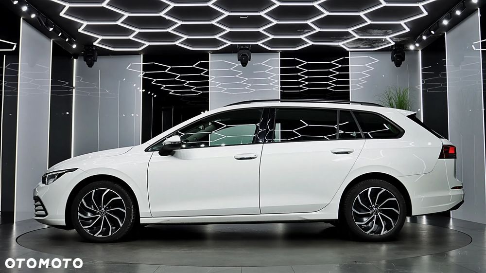 Volkswagen Golf VIII 2.0 TDI Life - 4