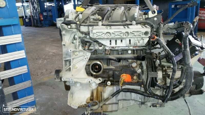 MOTOR COMPLETO RENAULT LAGUNA II 2002 -K4M D710 D058029 - 1