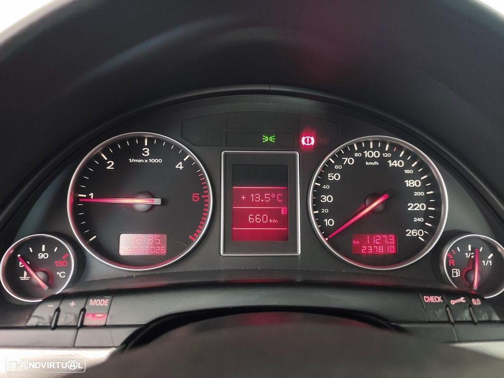 Audi A4 1.9 TDI m5 Sport - 20