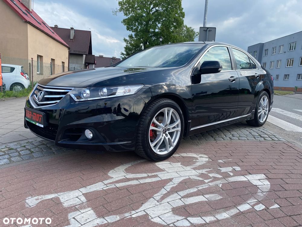 Honda Accord 2.0 Automatik Elegance 50 Jahre Edition - 16
