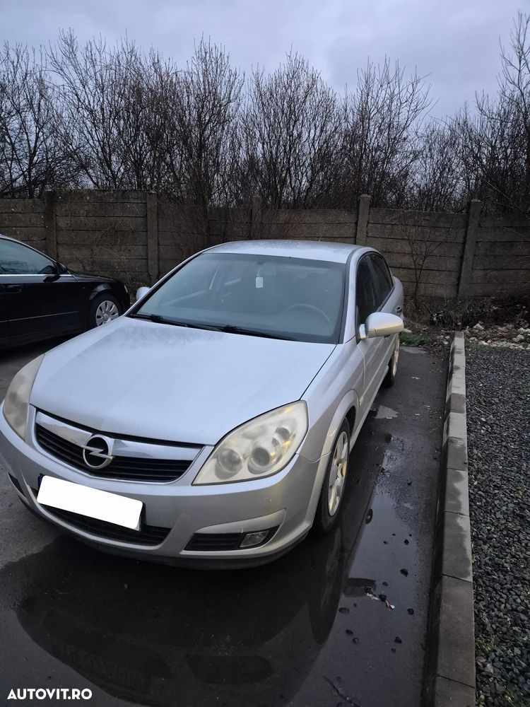 Opel Vectra 1.9 CDTI Essentia - 1
