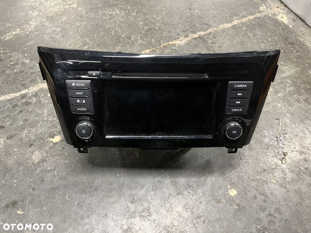 Radio (3) Nissan Qashqai J11 - 1
