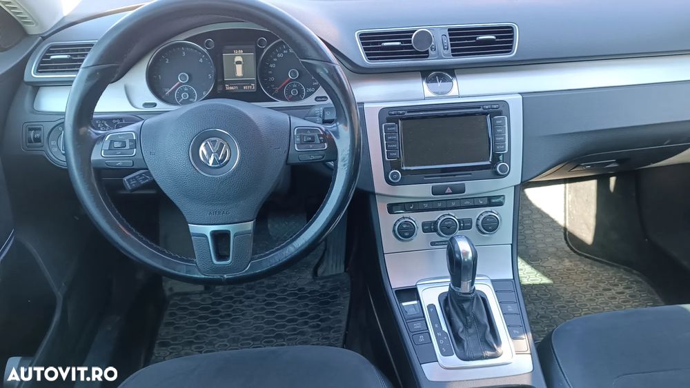 Volkswagen Passat 2.0 TDI Comfortline DPF DSG - 6