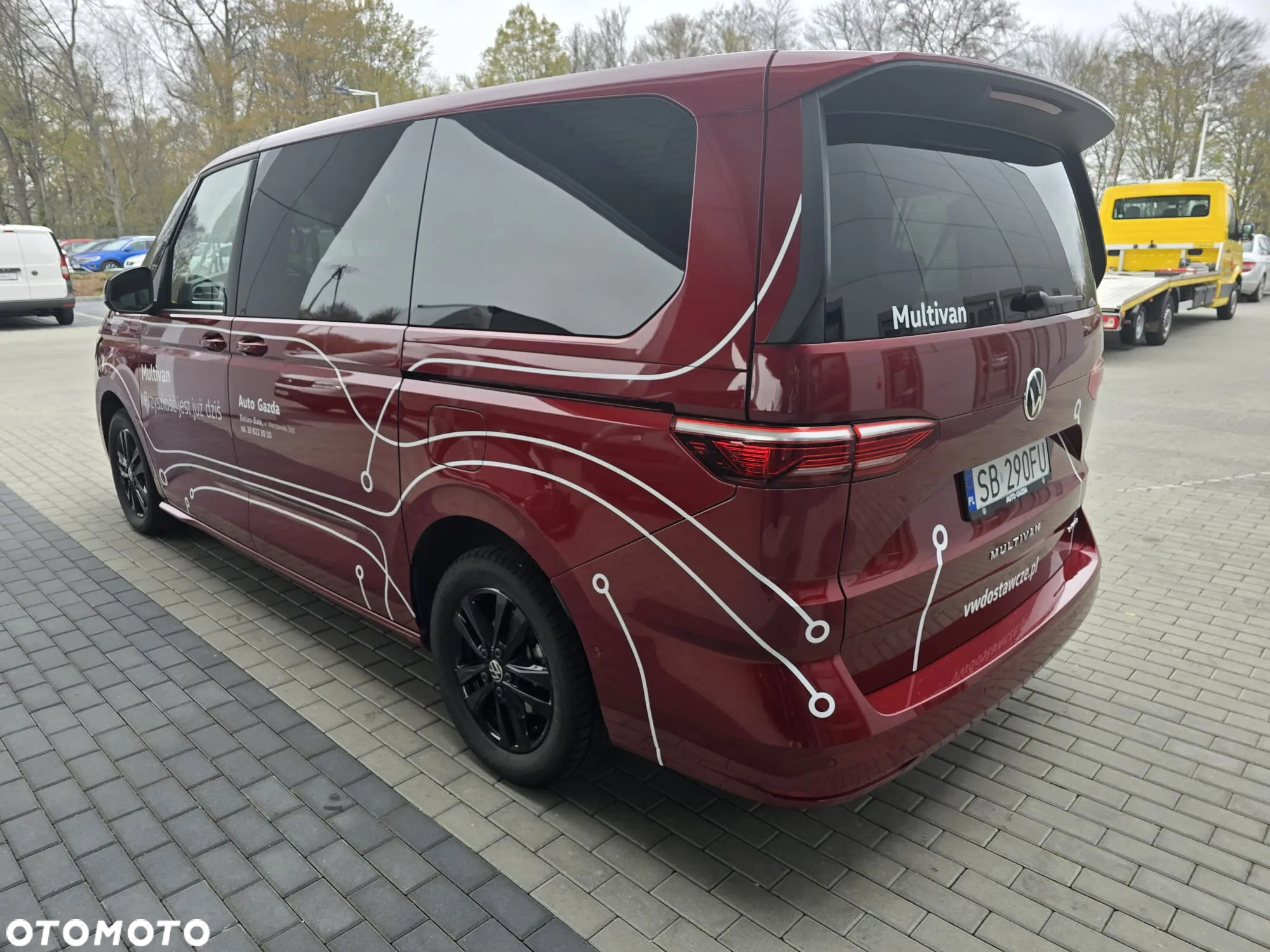Volkswagen Multivan - 7