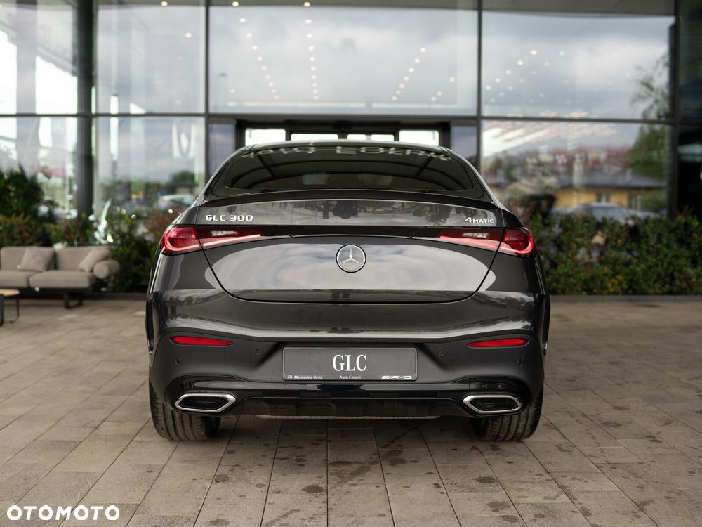 Mercedes-Benz GLC - 6