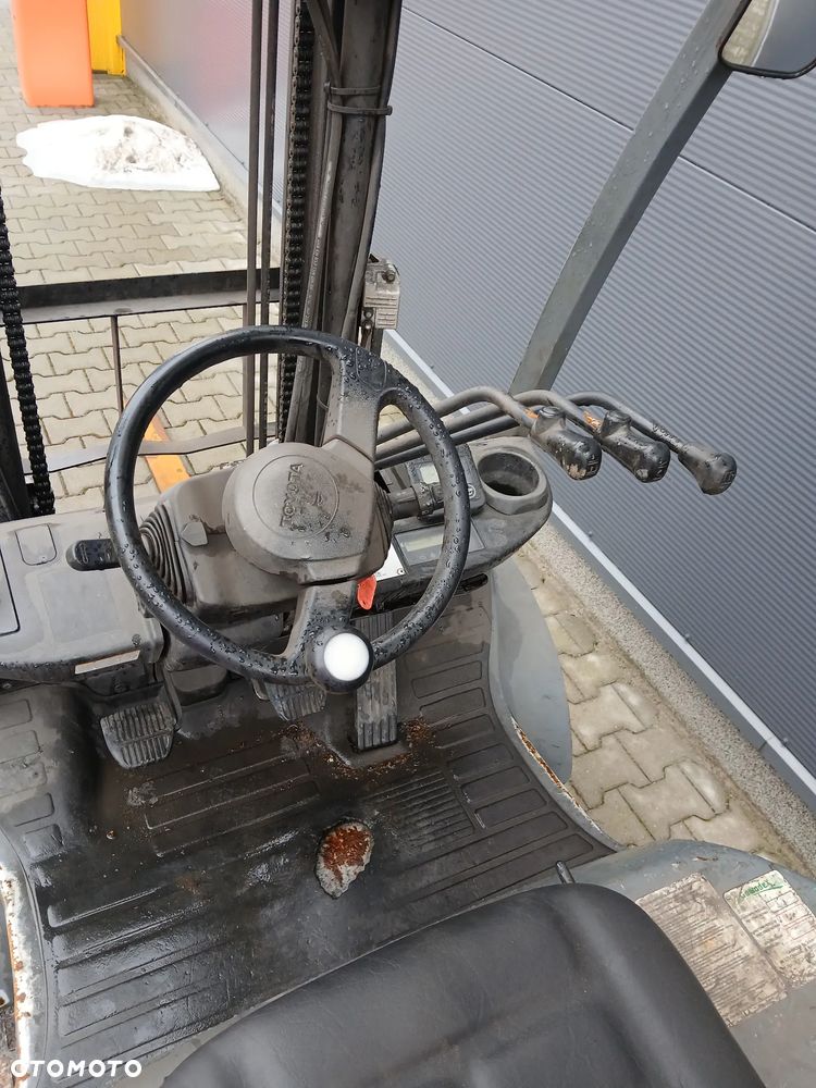 Toyota 02-8FGF25 - 7