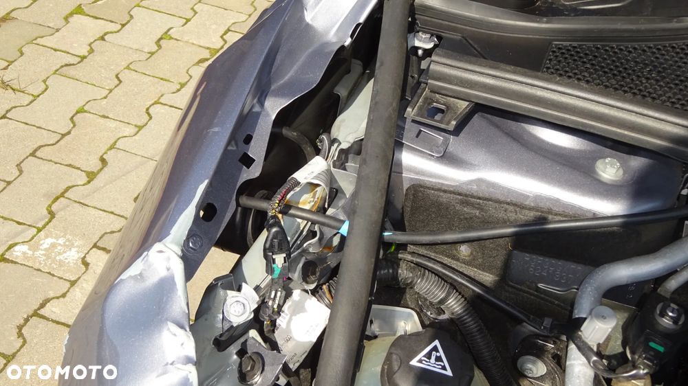 Peugeot 308 1.6 Hybrid PHEV Allure E-DCS7 - 21