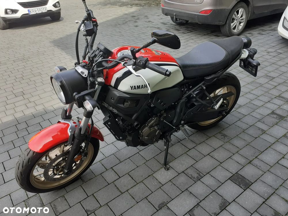 Yamaha XSR - 22