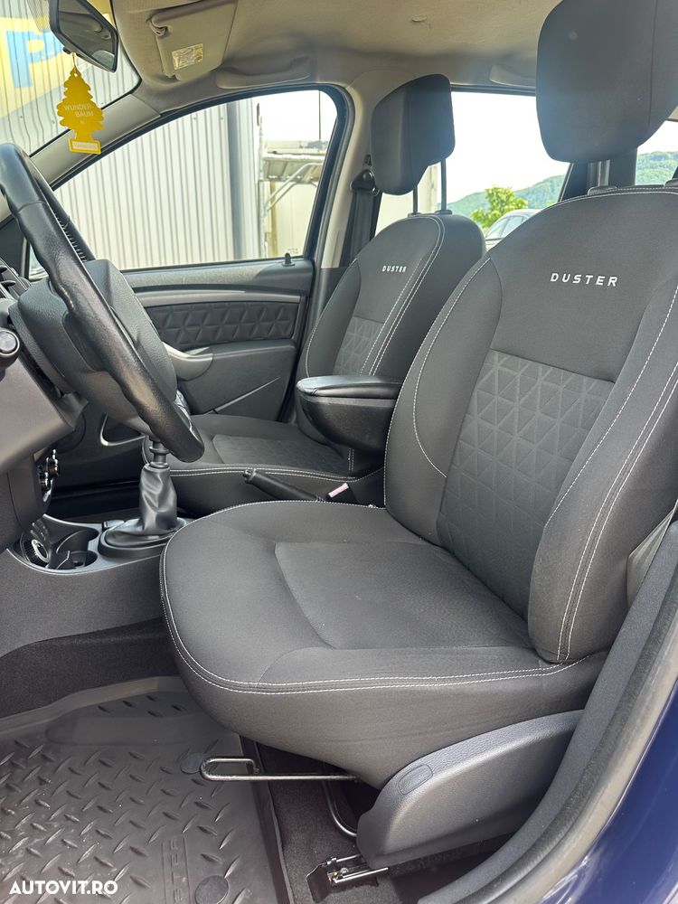 Dacia Duster 1.6 4x4 Laureate - 15