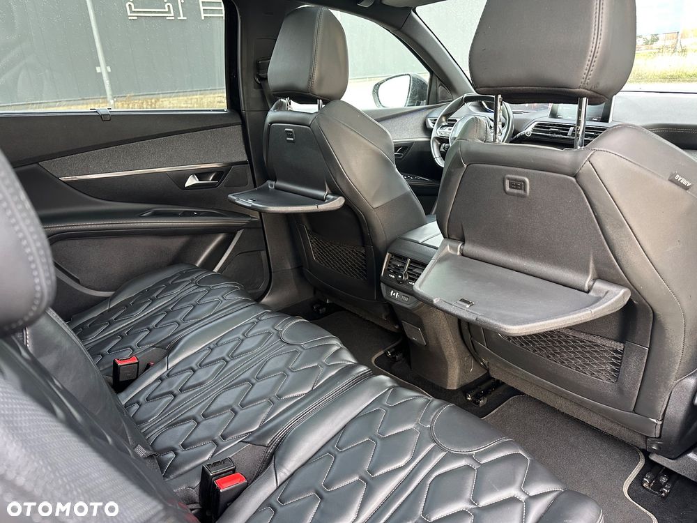 Peugeot 5008 PureTech 130 Stop & Start Allure Business-Paket - 24