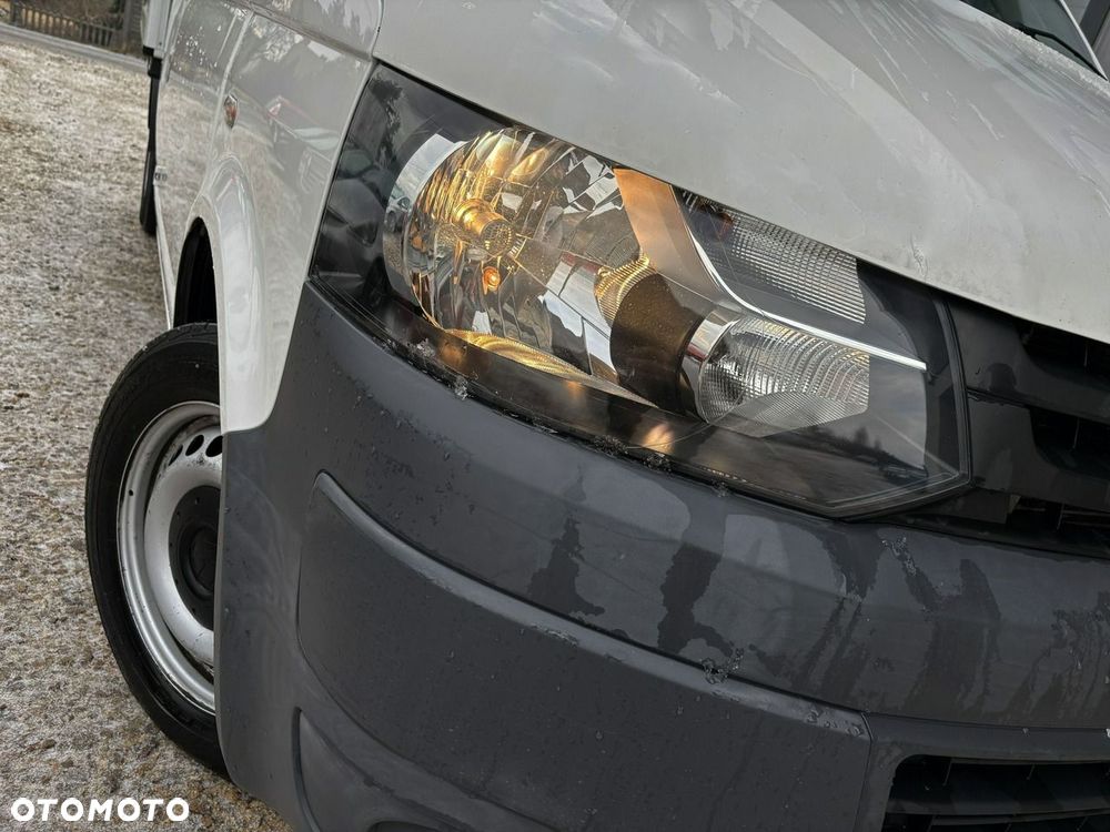 Volkswagen Transporter - 11