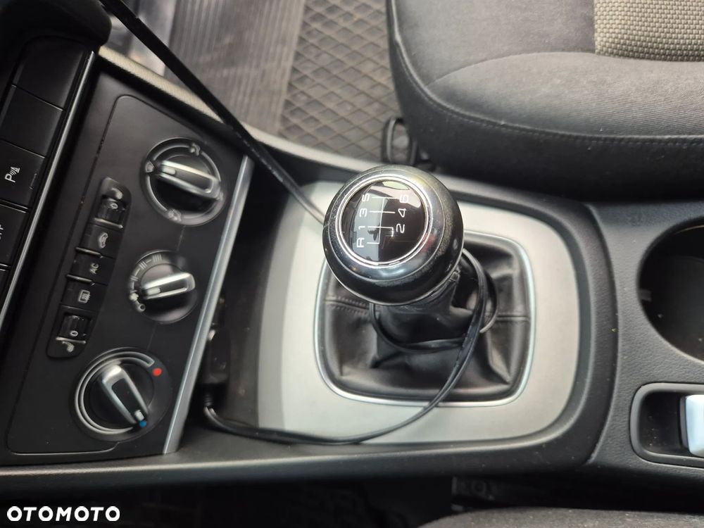 Audi Q3 2.0 TDI - 19