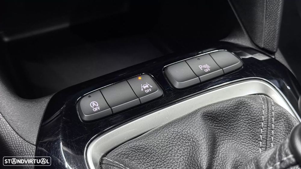 Opel Corsa 1.2 T Edition - 24