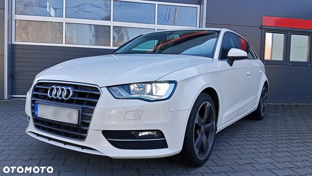 Audi A3 Sportback 1.6 TDI S tronic sport - 8