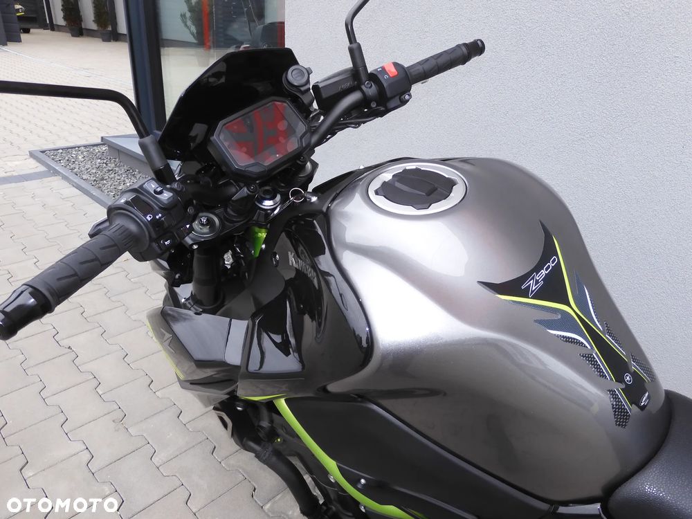 Kawasaki Z 900 - 30