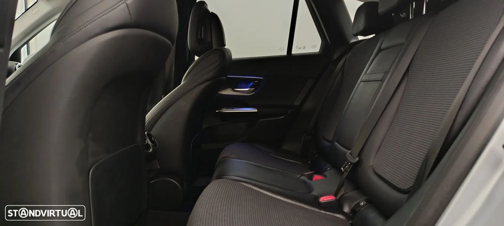 Mercedes-Benz GLC 220 d 4Matic - 29